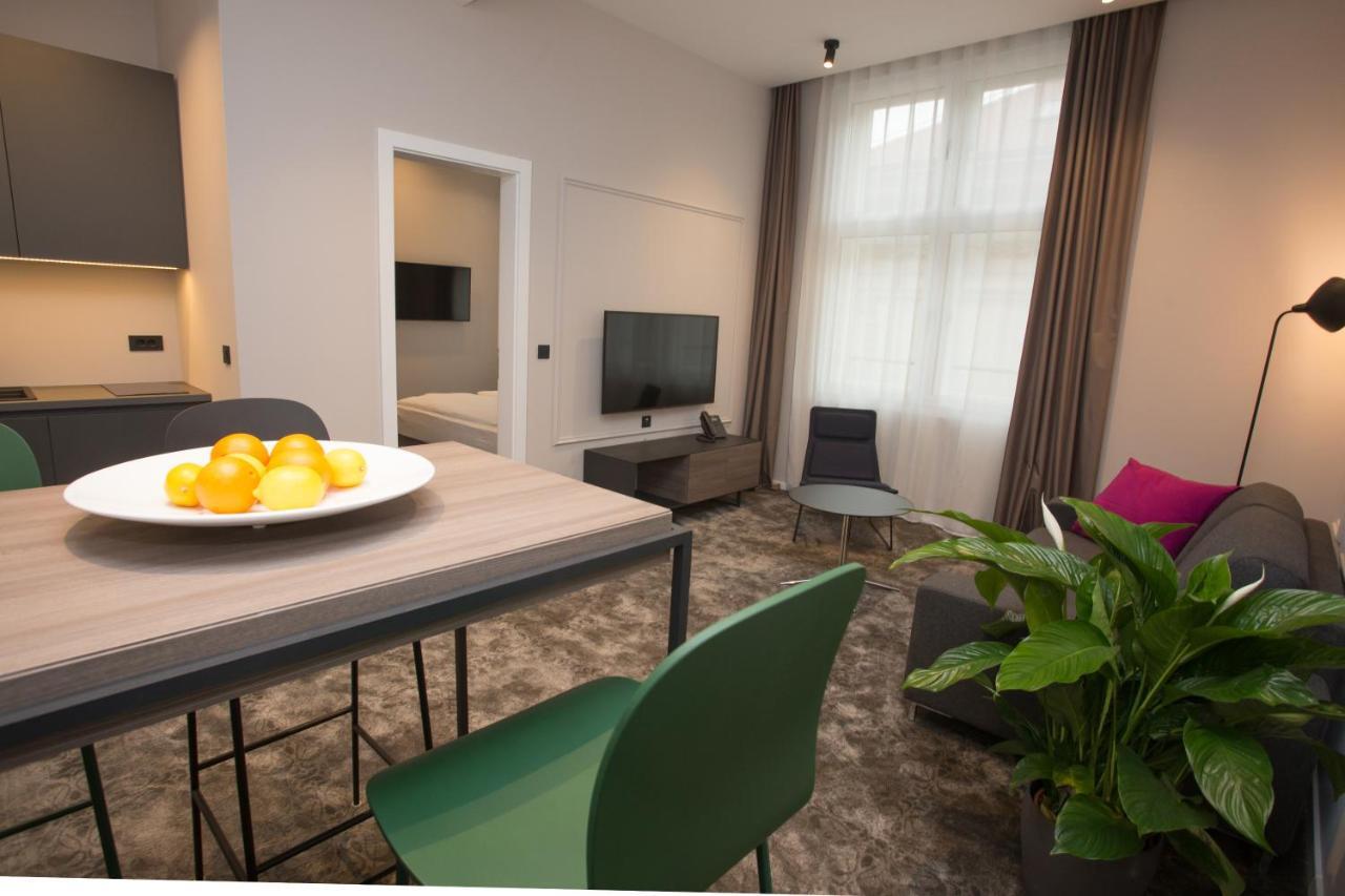 זאגרב Manda Heritage Hotel מראה חיצוני תמונה